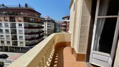 Apartment on Paulino Mendivil Street photo 19