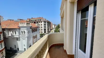 Apartment on Paulino Mendivil Street photo 23
