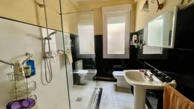 Apartment on Paulino Mendivil Street photo 29