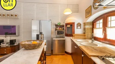 Casa en venta en Carreró dels Comtes d'Empúries, Castelló d'Empúries de 399.000 €