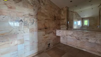 House on Calle Romani photo 15