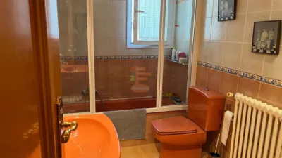 Chalet en venta en Calle de Alcubierre, Casetas-Garrapinillos-Monzalbarba (Zaragoza Capital) de 299.000 €
