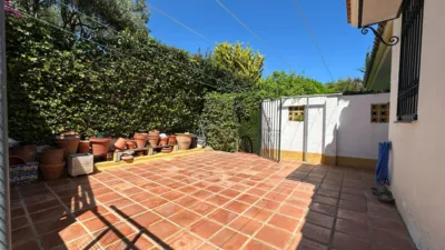 Chalet en venta en Calle Figurillas, Cortijo de Maza-Finca Monsálvez-El Olivar (Distrito Churriana. Málaga Capital) de 1.050.000 €