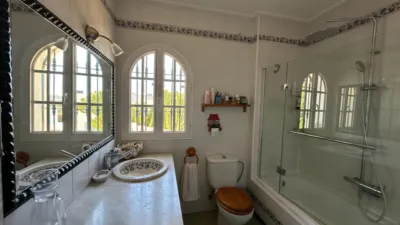 Chalet en venta en Calle Figurillas, Cortijo de Maza-Finca Monsálvez-El Olivar (Distrito Churriana. Málaga Capital) de 1.050.000 €