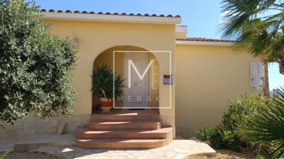 Villa in Cometa photo 12
