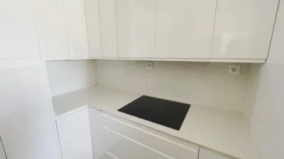 Piso en venta en Iglesia San José, San José-Varela-La Laguna (Cádiz Capital) de 400.000 €