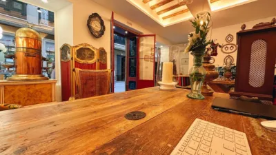 Piso en venta en Iglesia San José, San José-Varela-La Laguna (Cádiz Capital) de 400.000 €