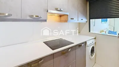 Apartment in Centre photo 13