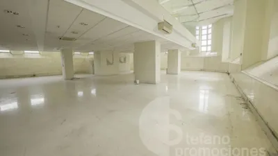 Local comercial en alquiler en Alameda Principal, Ensanche Centro-Puerto (Distrito Centro. Málaga Capital) de 35.000 €<span>/mes</span>