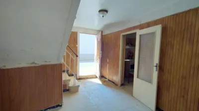 Chalet en venta en Calle de Garfilán, cerca de Calle Jacinto Benavente, Torres de Berrellén de 74.000 €
