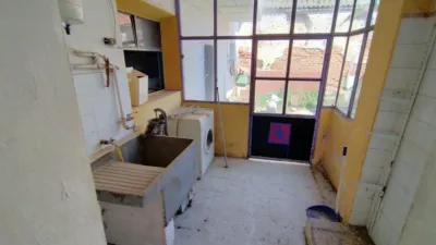 Chalet en venta en Calle de Garfilán, cerca de Calle Jacinto Benavente, Torres de Berrellén de 74.000 €