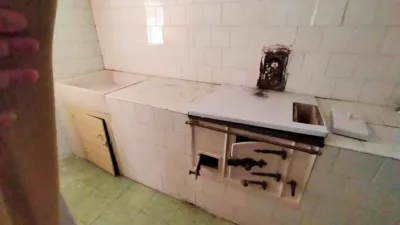 Chalet en venta en Calle de Garfilán, cerca de Calle Jacinto Benavente, Torres de Berrellén de 74.000 €