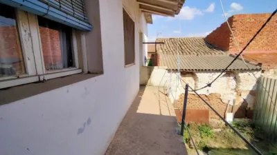 Chalet en venta en Calle de Garfilán, cerca de Calle Jacinto Benavente, Torres de Berrellén de 74.000 €