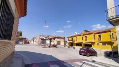 Chalet en venta en Calle de Garfilán, cerca de Calle Jacinto Benavente, Torres de Berrellén de 74.000 €