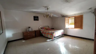 Chalet en venta en Calle de Garfilán, cerca de Calle Jacinto Benavente, Torres de Berrellén de 74.000 €