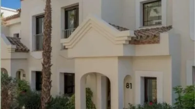 Townhouse on Peru Street