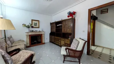 Chalet en Plaza de Linares de Chile photo 2