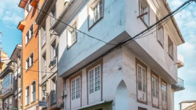 Casa en venta en Calle Hospital, 9, Navia de 82.000 €