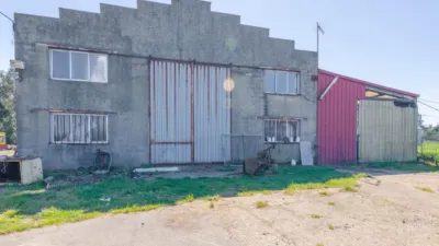 Nave industrial en venta en Calle Llano-Piedeloro, Número 19, La Granda (Candás). Municipio de Carreño de 349.986 €
