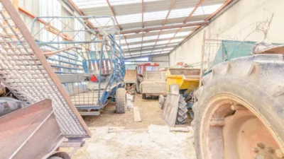 Nave industrial en venta en Calle Llano-Piedeloro, Número 19, La Granda (Candás). Municipio de Carreño de 349.986 €