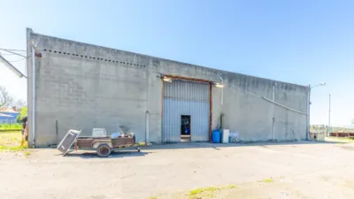 Nave industrial en venta en Calle Llano-Piedeloro, Número 19, La Granda (Candás). Municipio de Carreño de 349.986 €