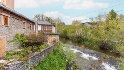 Casa en venta en Camino Carrera, La Vega de los Viejos (Cabrillanes) de 450.000 €