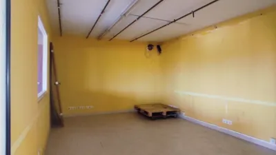 Nave industrial en alquiler en Calle Peñones, Número 101, Anes - Samartindianes-Samartino (Siero) de 4.500 €<span>/mes</span>