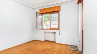 Casa en venta en Calle Pelugano-Juego Bola, Número 122, Bello (Cabañaquinta-Aller). Municipio de Aller de 115.000 €