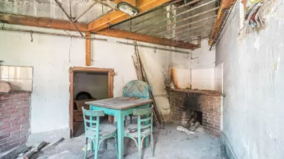 Casa en venta en Calle Pelugano-Juego Bola, Número 122, Bello (Cabañaquinta-Aller). Municipio de Aller de 115.000 €