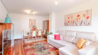 Piso en venta en Calle José Manuel Fuente 'El Tarangu', 3, Nueva Huca (Oviedo) de 270.000 €