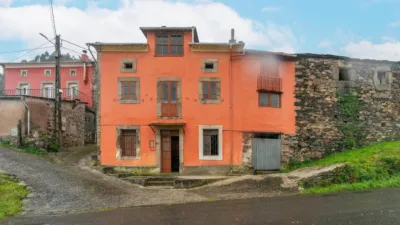 House on Calle Peirones, No. 36 photo 2