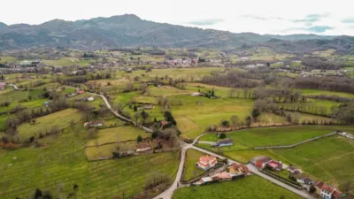 Finca rústica en venta en Calle Paraes, Número 13, Nava de 68.000 €