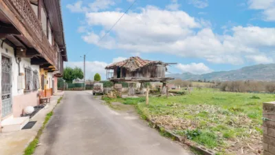 Finca rústica en venta en Calle Paraes, Número 13, Nava de 68.000 €