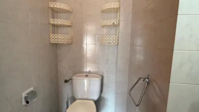 Piso en alquiler en Calle del General Elorza, 54, Pumarín-Teatinos (Oviedo) de 1.200 €<span>/mes</span>