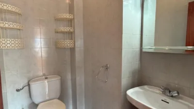 Piso en alquiler en Calle del General Elorza, 54, Pumarín-Teatinos (Oviedo) de 1.200 €<span>/mes</span>