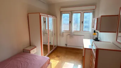 Piso en alquiler en Calle del General Elorza, 54, Pumarín-Teatinos (Oviedo) de 1.200 €<span>/mes</span>