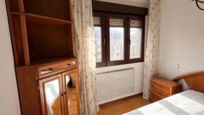 Piso en alquiler en Calle del General Elorza, 54, Pumarín-Teatinos (Oviedo) de 1.200 €<span>/mes</span>