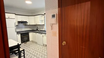 Piso en alquiler en Calle del General Elorza, 54, Pumarín-Teatinos (Oviedo) de 1.200 €<span>/mes</span>