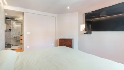 Flat at 13 Rafael Belderrain Street photo 14