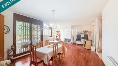 Single-family home in Sant Esteve Sesrovires photo 15