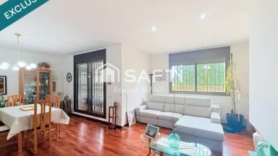 Single-family home in Sant Esteve Sesrovires photo 16