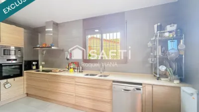 Single-family home in Sant Esteve Sesrovires photo 20