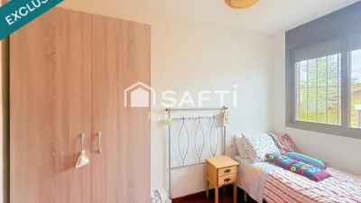 Single-family home in Sant Esteve Sesrovires photo 26