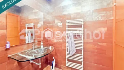 Single-family home in Sant Esteve Sesrovires photo 34