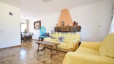 Chalet in Bahía photo 4