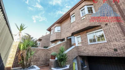 Casa adosada en alquiler en Salvador - Imagen 14