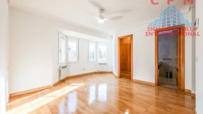 Casa adosada en alquiler en Salvador - Imagen 18