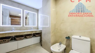 Casa adosada en alquiler en Salvador - Imagen 23