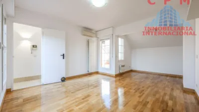 Casa adosada en alquiler en Salvador - Imagen 32