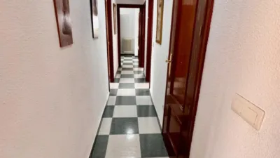 Piso en alquiler en Avenida de Pulianas, cerca de Calle Gutierre Tibón, Cartuja (Distrito Norte. Granada Capital) de 900 €<span>/mes</span>